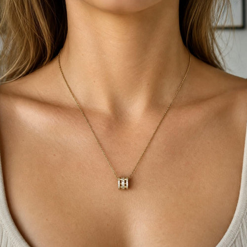 Aurelia Voluta Necklace