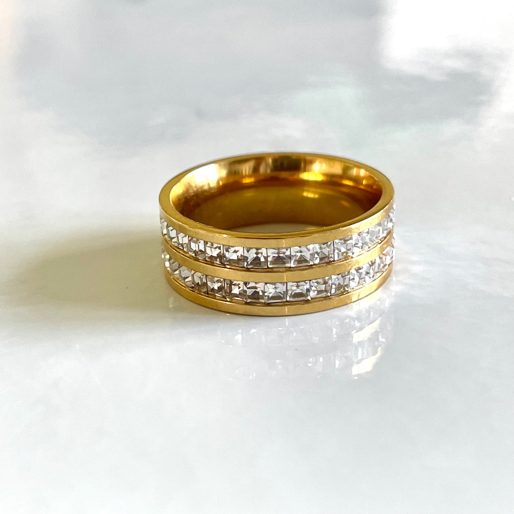 Via Aurea Ring
