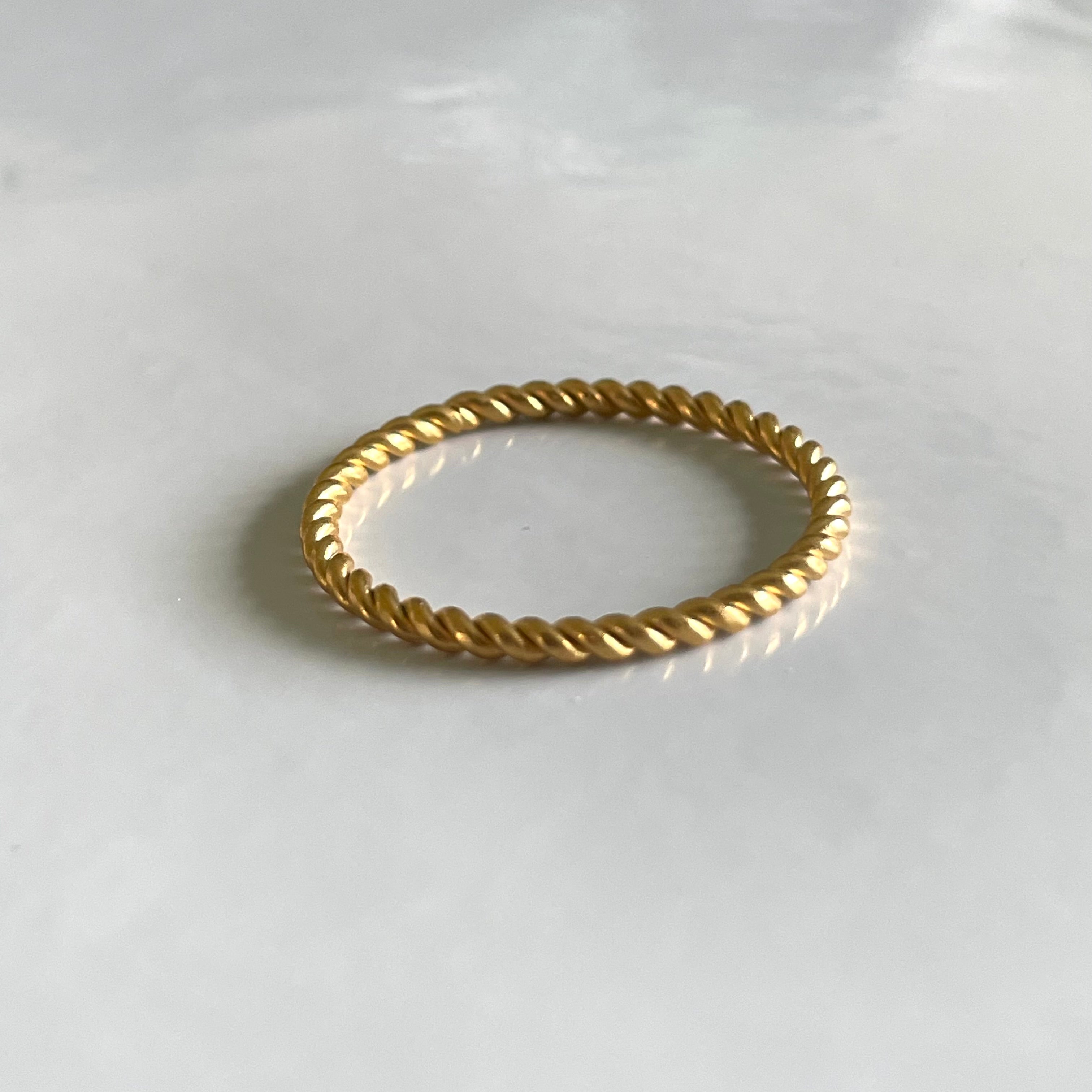 Funis Aureus Ring