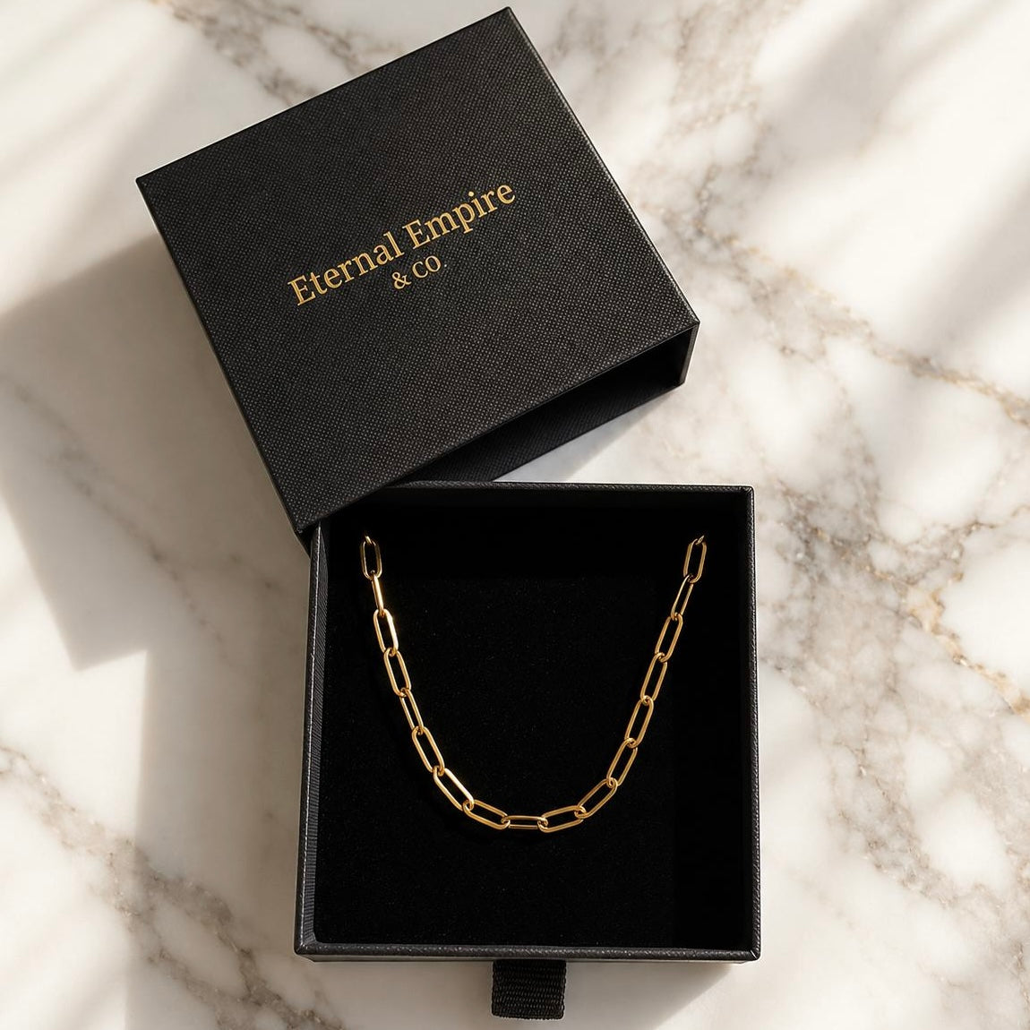 Aeterna Chain Necklace