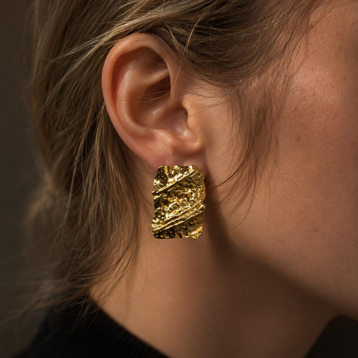 Frieze Earrings