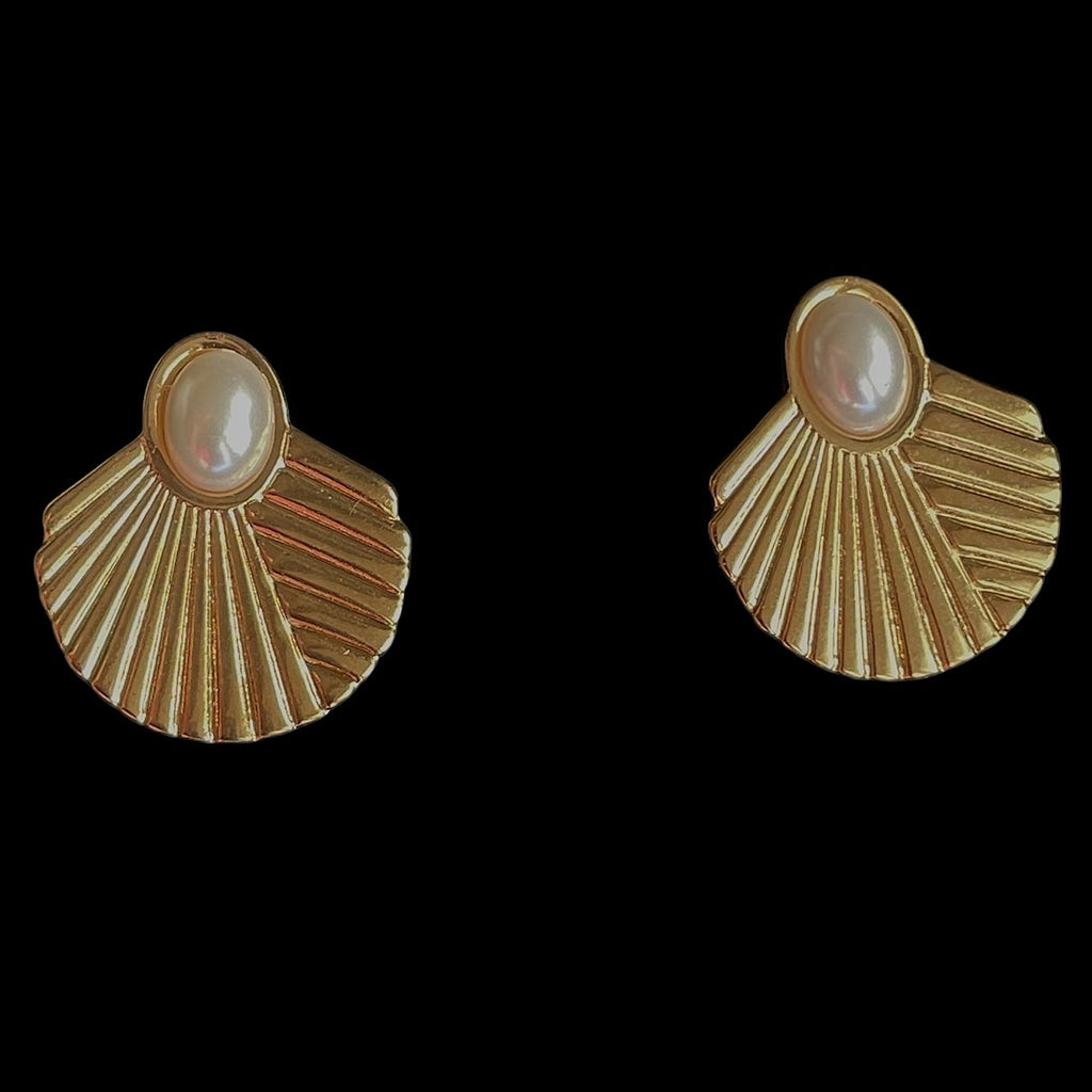 Aurea Concha Earrings